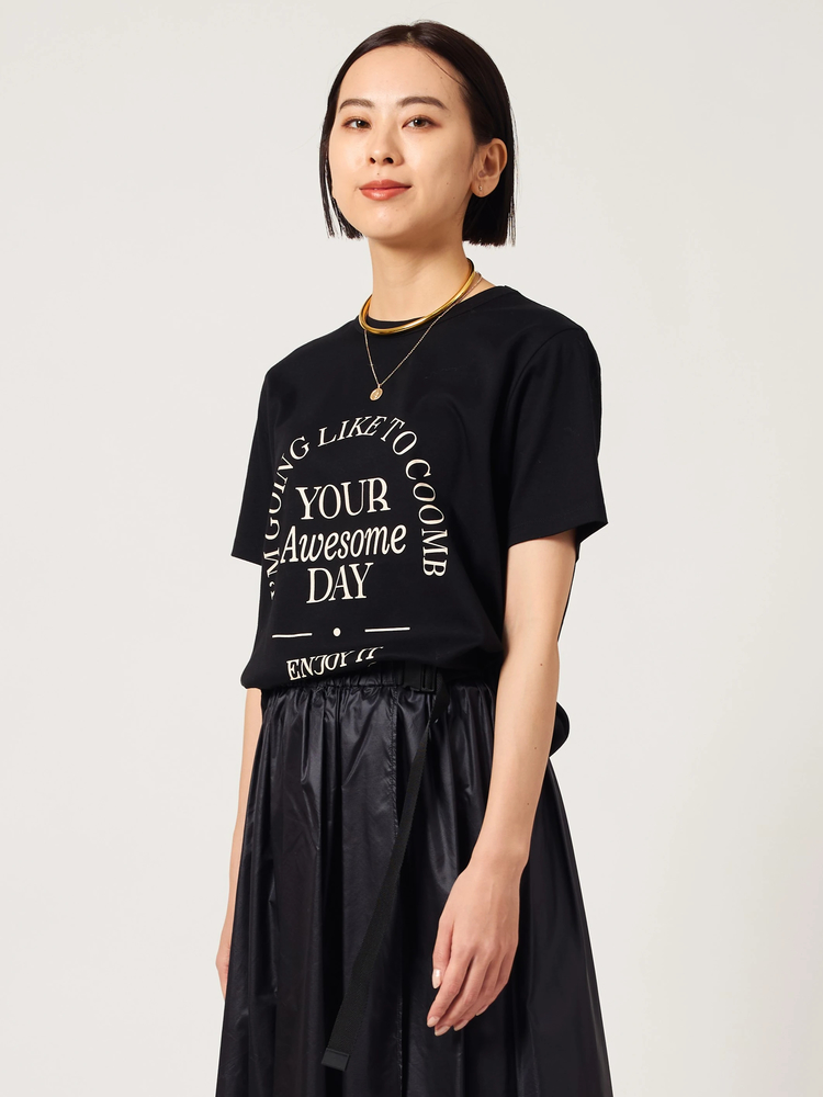 COOMB(クーム) |ロゴ入り半袖Tシャツ