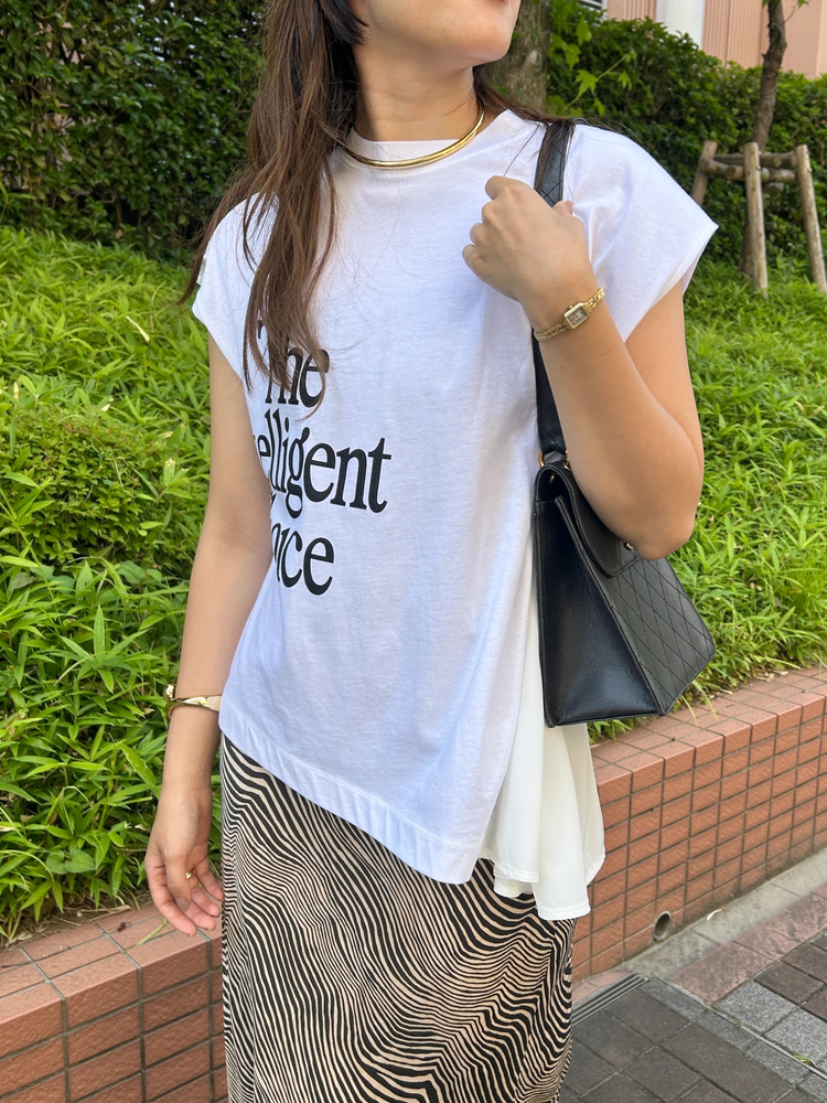 COOMB(クーム) |アシンメトリーロゴＴシャツ
